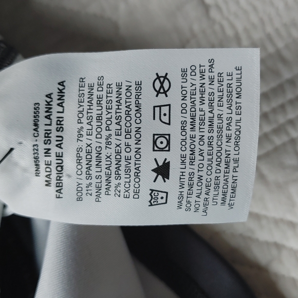 Nike | marbled multi-color dri-fit athletic top - Picture 4 of 4